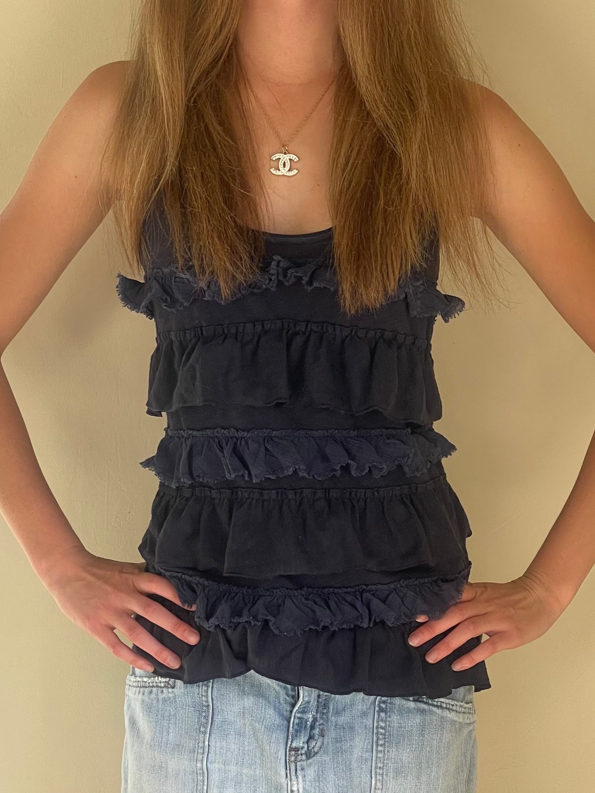 Vintage 2000's Hollister navy ruffle tank top