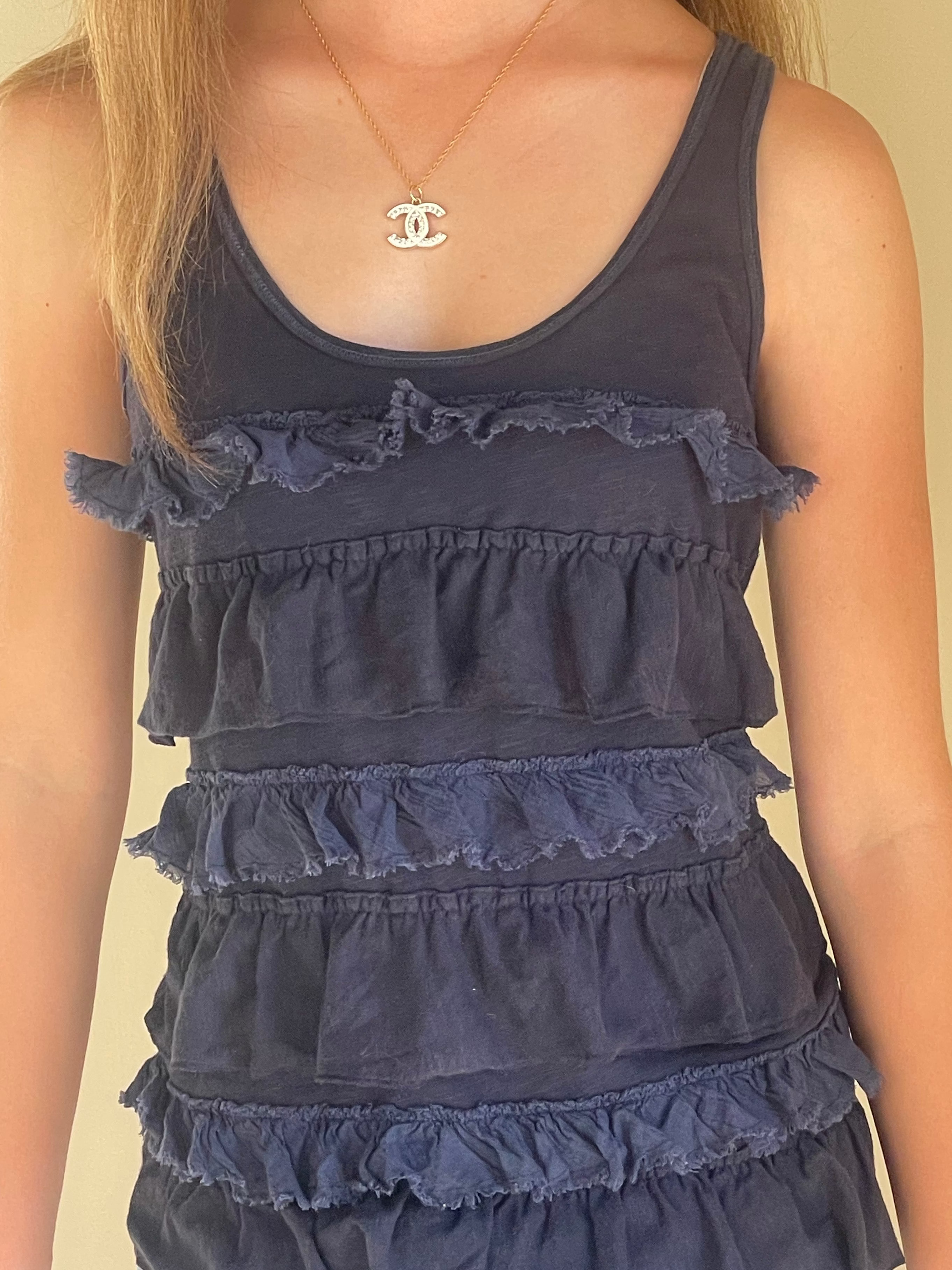 Vintage 2000's Hollister navy ruffle tank top